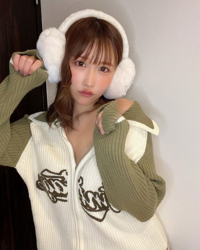 うんぱい Hカップおっぱいのパイパンヌード画像！