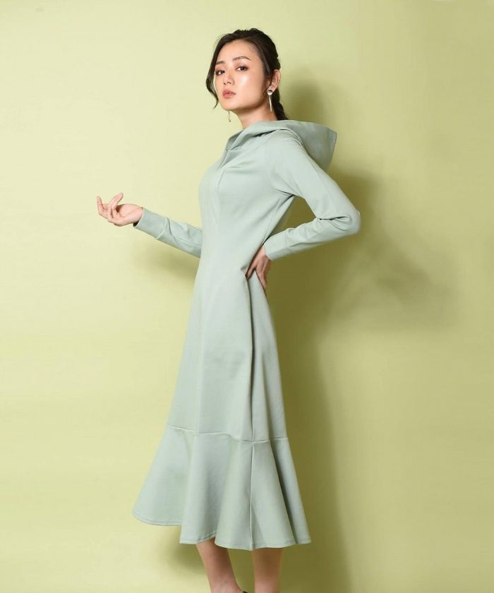 片山萌美 濡れ場ヌード＆水着グラビア画像！