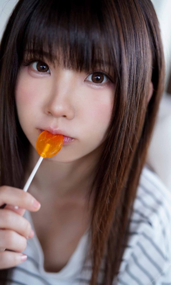 えなこ めっちゃかわいい水着グラビア画像！