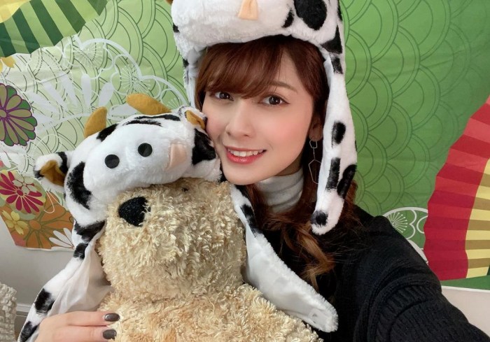 アンジェラ芽衣 素敵すぎ水着グラビア画像！