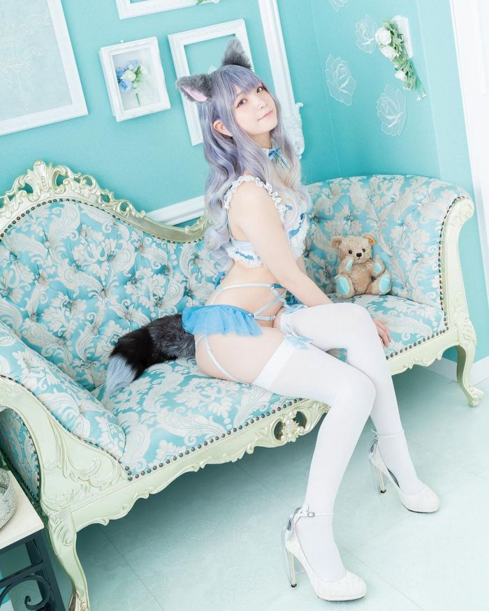 あまつまりな 脱ぎすぎ水着＆下着グラビア画像！