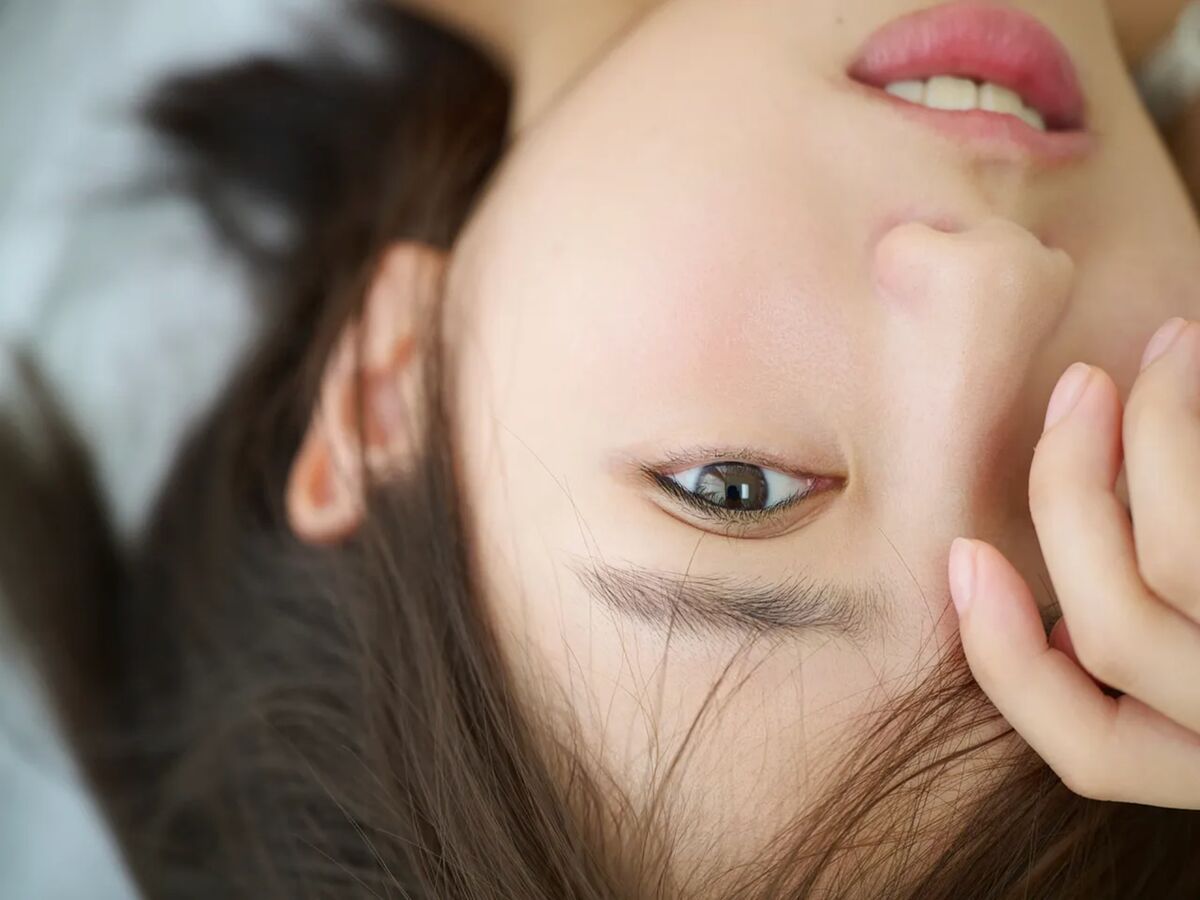 Sawaguchi Aika 沢口愛華 - Friday Digital Photobook Love In Full Bloom 愛 咲き誇る complete