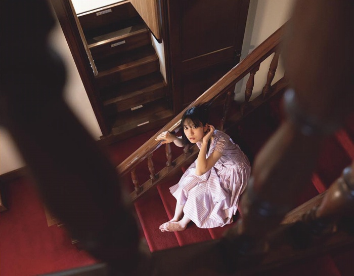 金村美玖 しっとりかわいい水着＆生脚画像！