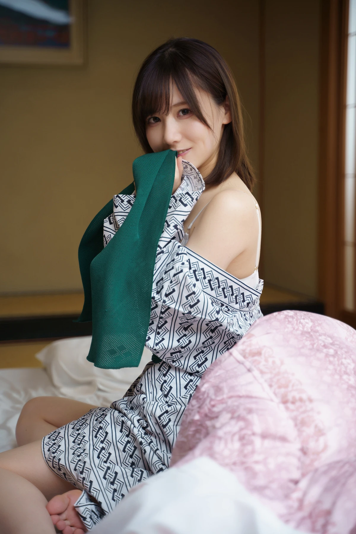 Kenken けんけん, デジタル写真集 「湯けむりけんけん」 Set.02