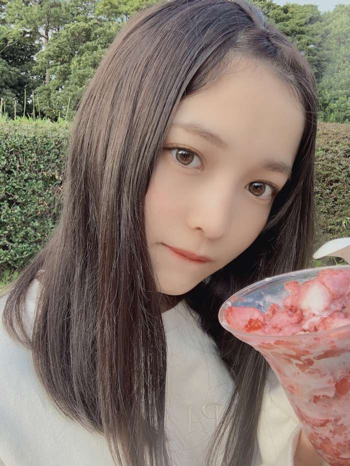 黒嵜菜々子 ふわふわボインの水着グラビア画像！