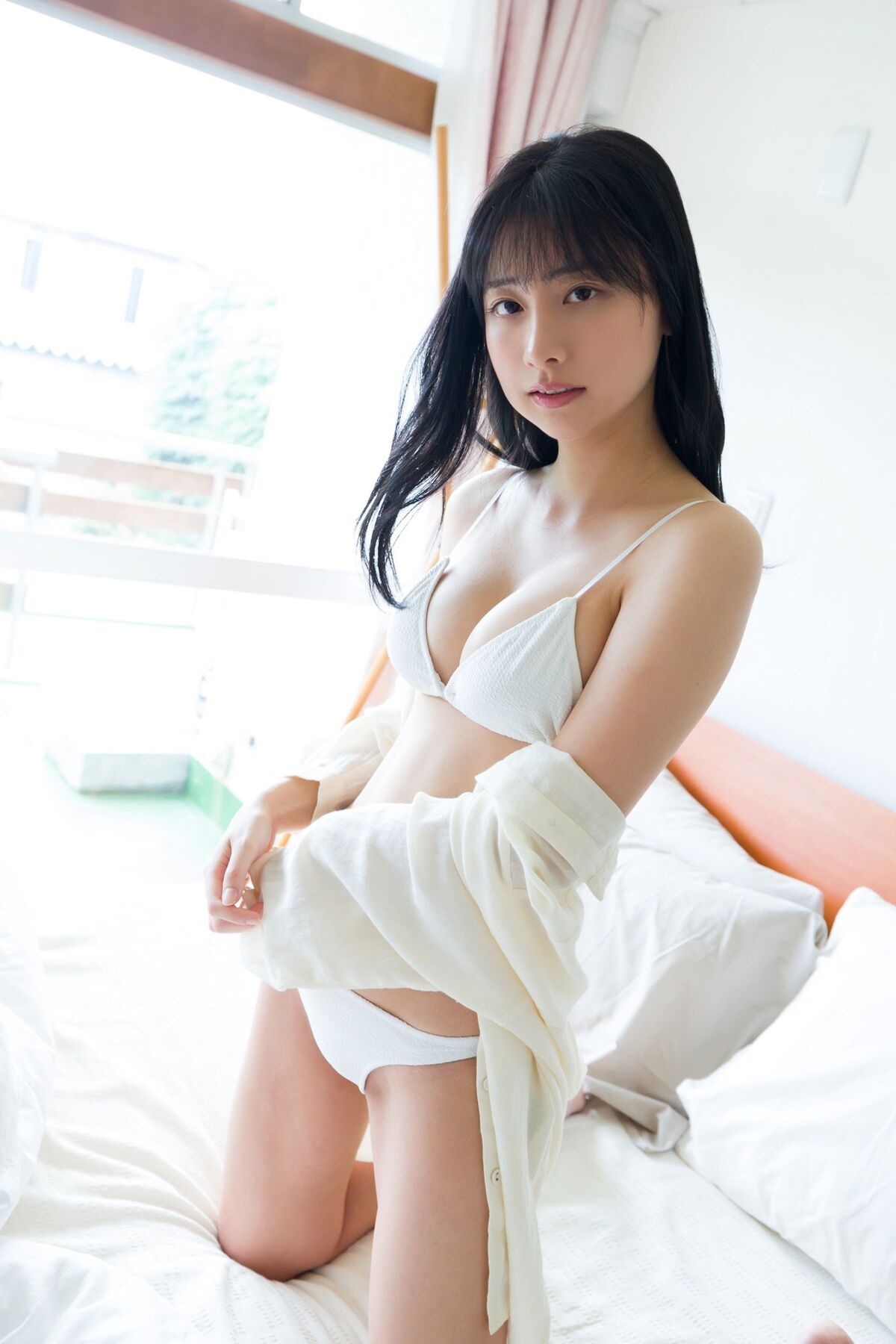 Yuka Suzuki 鈴木優香 - 密室のふれあい SPA デジタル写真集