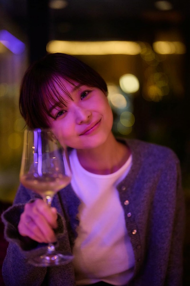 渡邊渚 おっぱいが凄い水着グラビア他画像！