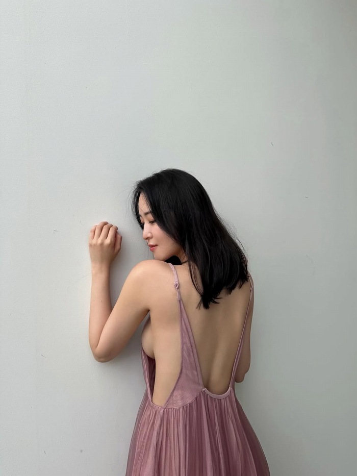 おしの沙羅 Gカップボインの水着グラビア画像！