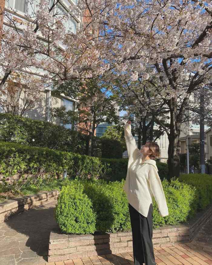 高橋かの かのぴぴの激かわな水着グラビア画像！