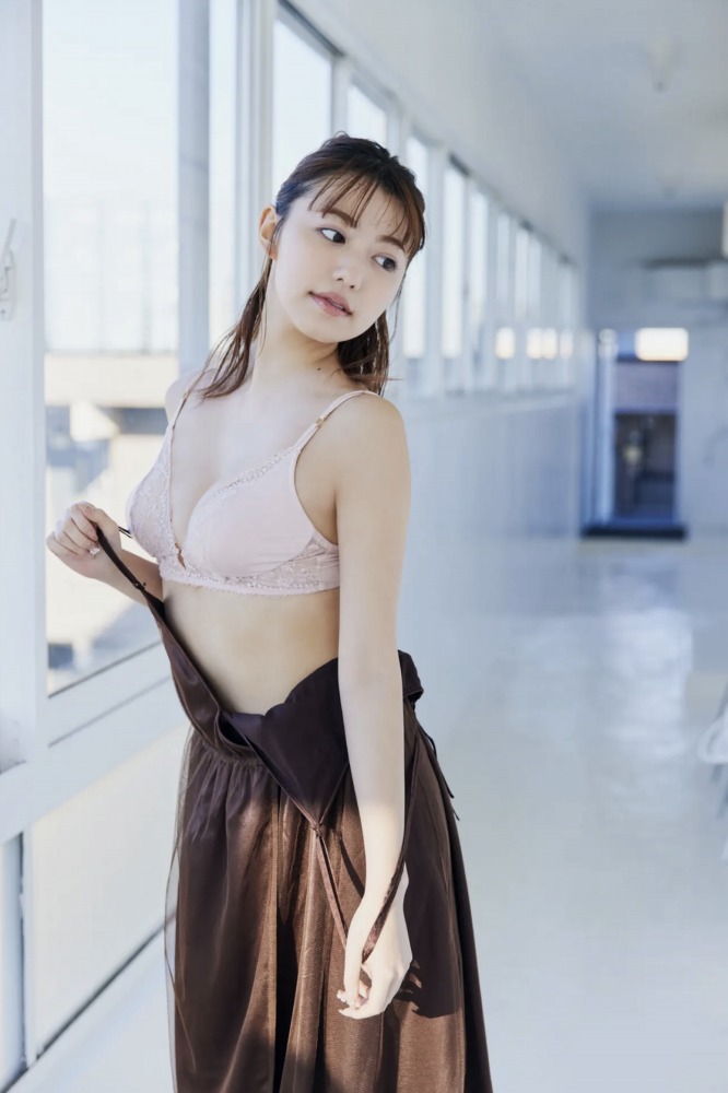 高橋かの かのぴぴの激かわな水着グラビア画像！