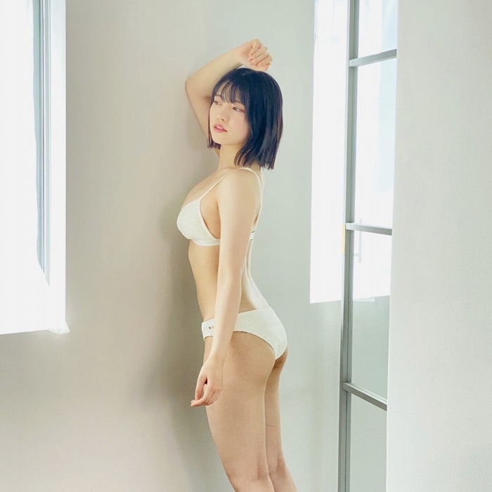 石浜芽衣 キュートな水着グラビアほか画像！