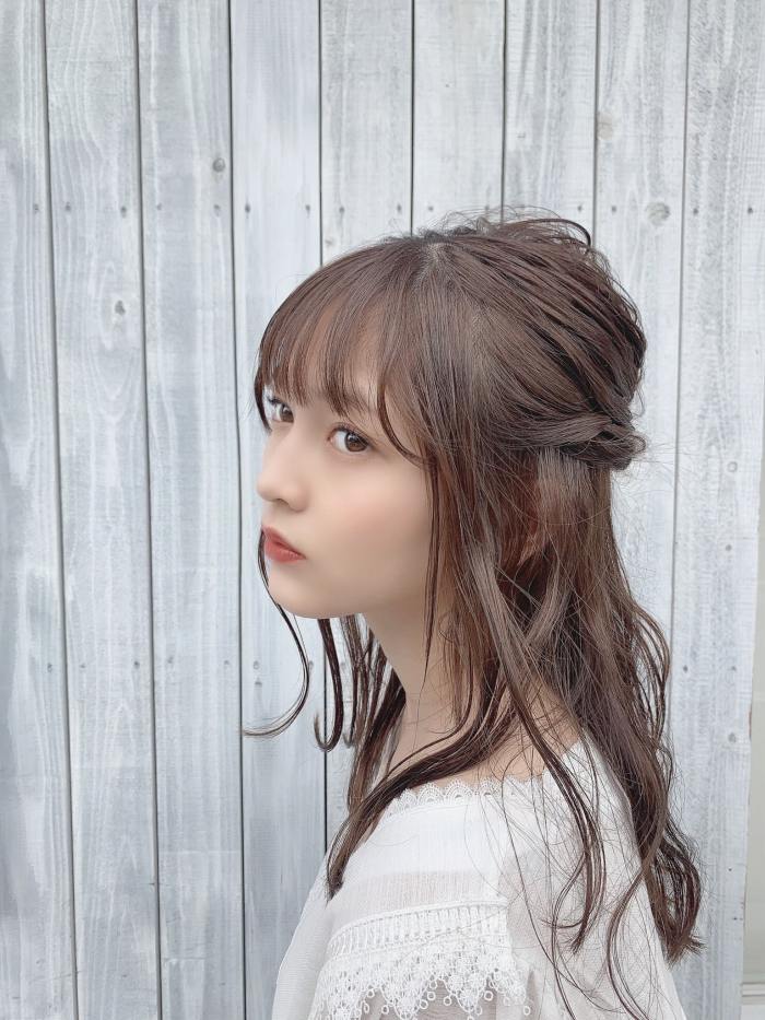 黒嵜菜々子 ふわふわボインの水着グラビア画像！