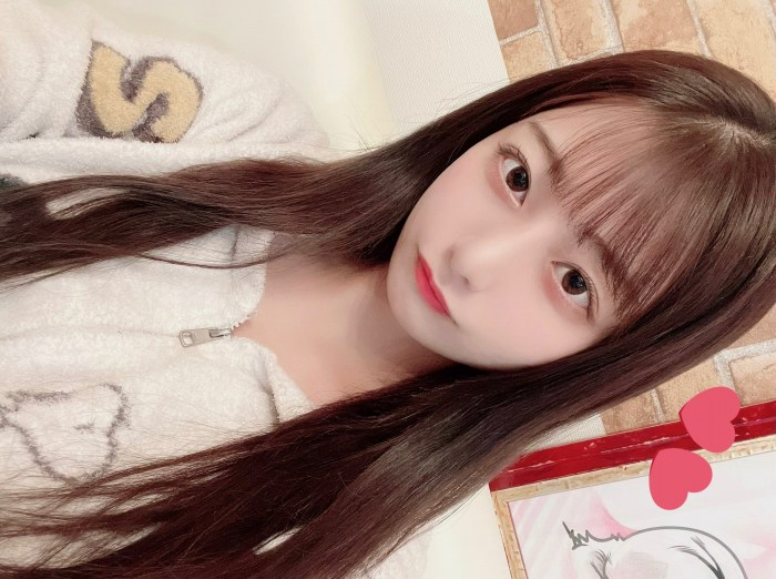 鈴木優香 ちょっと脱ぎすぎ水着グラビア画像！