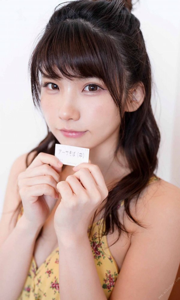 えなこ めっちゃかわいい水着グラビア画像！