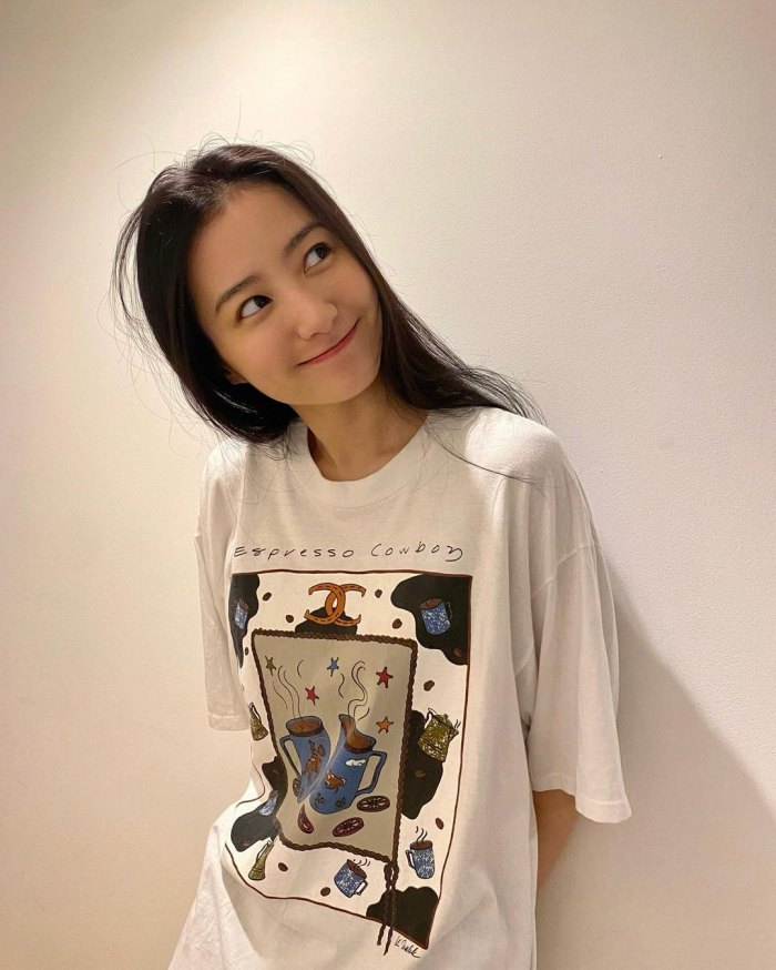 高田里穂 スタイル抜群な水着グラビア画像！