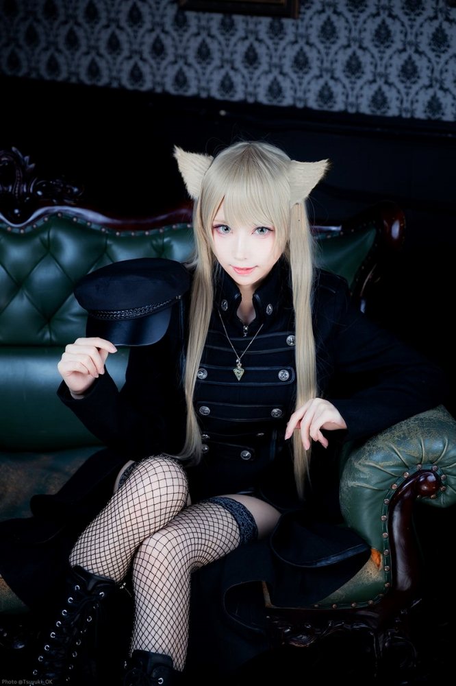 えい梨 美しいコスプレ＆水着グラビア画像！