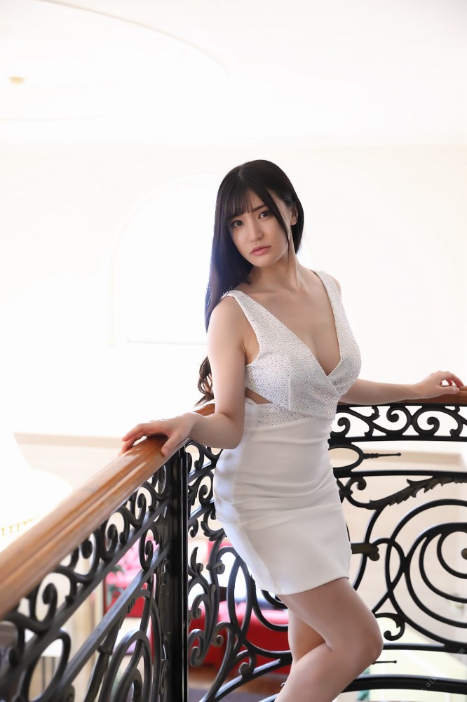 高橋しょう子 Gカップおっぱいヌード画像！