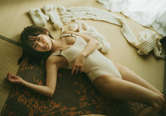 高崎かなみ 鬼かわな水着＆ランジェリー画像！