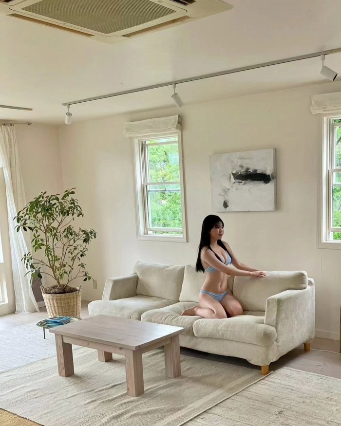 矢野ななか くびれボインの水着グラビア画像！