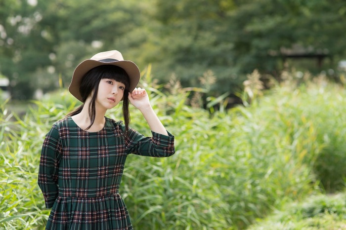 浜辺美波 鬼かわな水着＆浴衣グラビア画像！