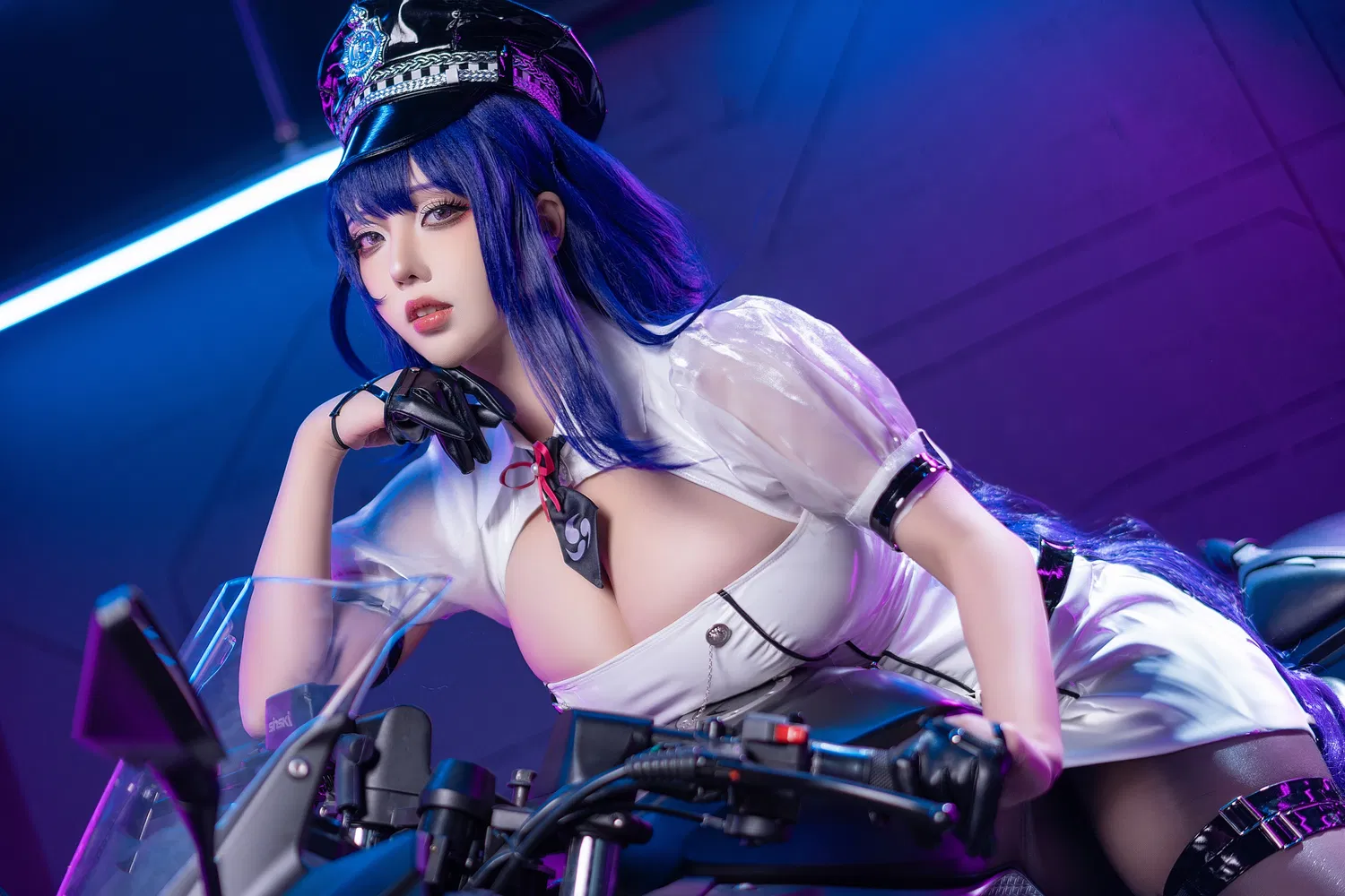 [Cosplay] 菌烨tako - 原神 雷电将军赛车