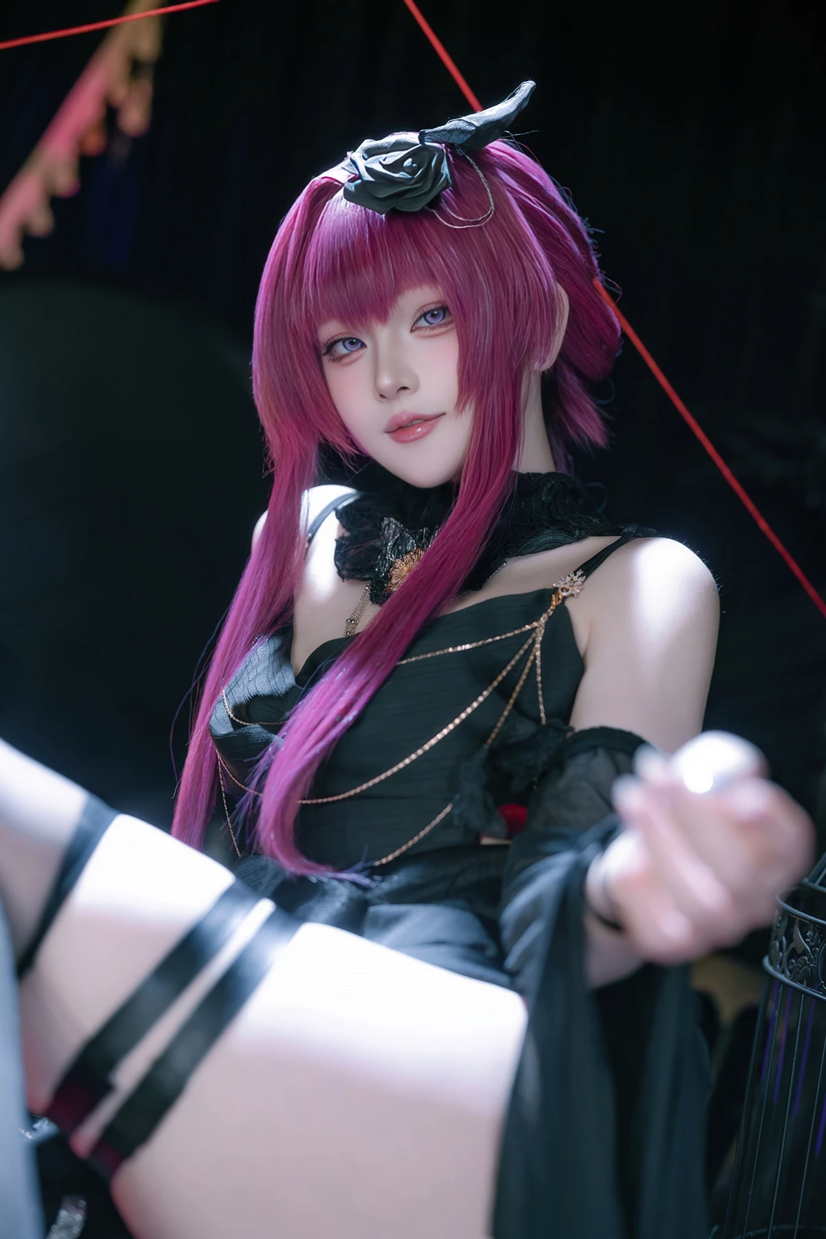 Cosplay 屿鱼 – 崩坏 星穹铁道 卡芙卡 缚月之夜