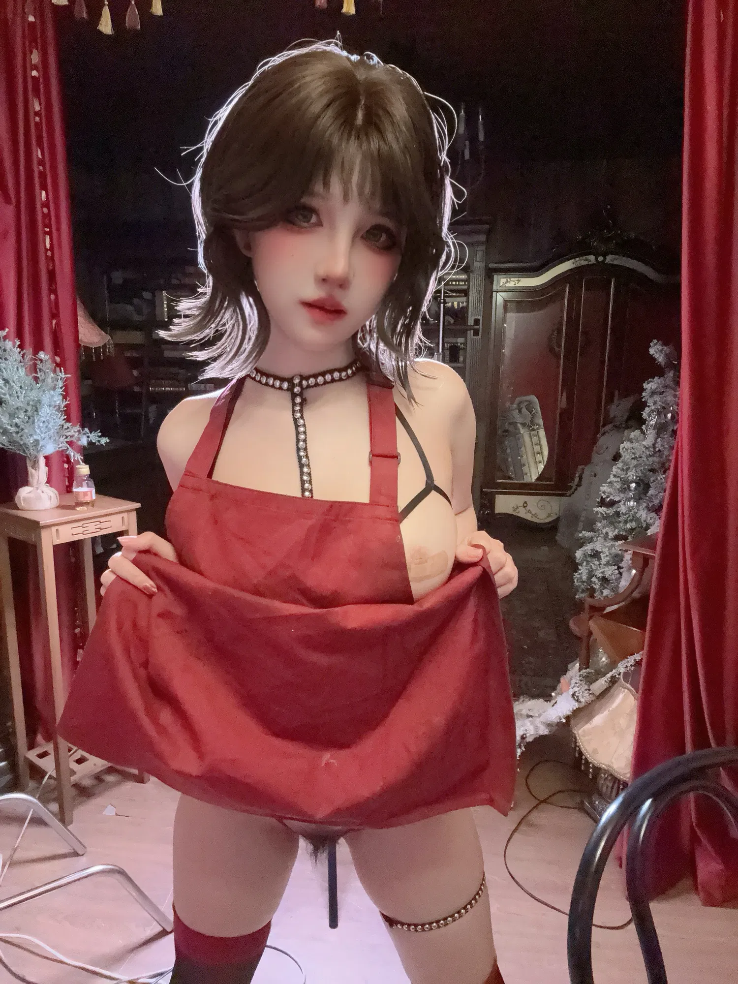 [Cosplay] 阿薰kaOri 围裙下的秘密