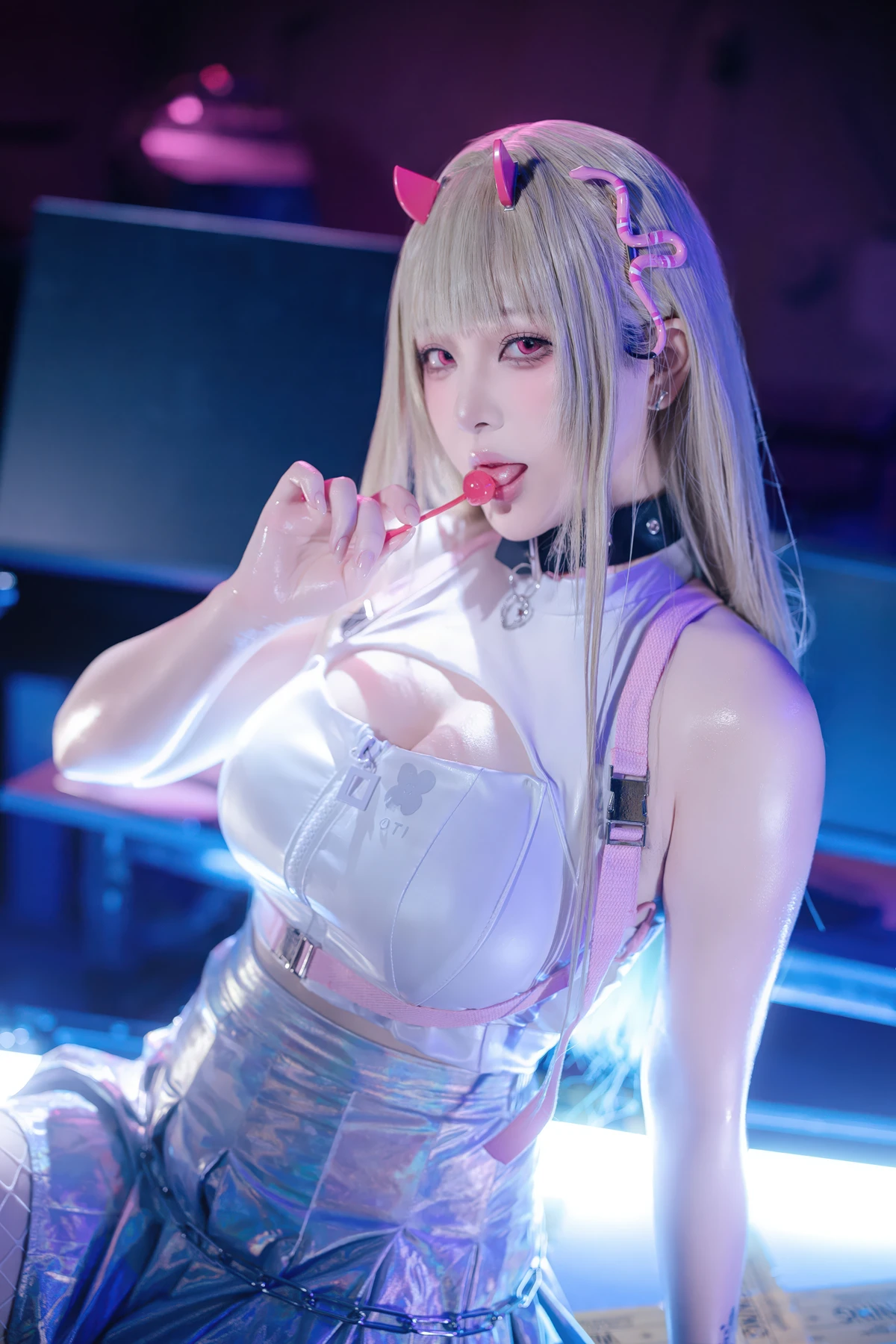 Cosplay 屿鱼 – 胜利女神：妮姬 毒蛇
