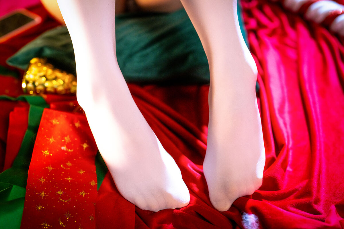 Coser@星之迟迟Hoshilily - 2025圣诞 不想上班的小老头