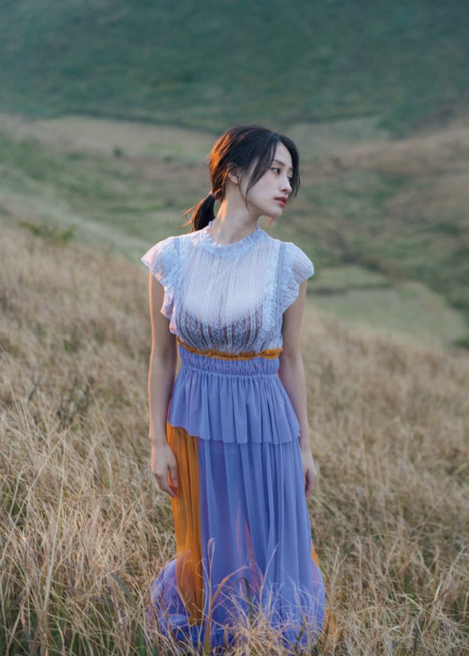 澄田綾乃 はみ出るFカップの水着グラビア画像！