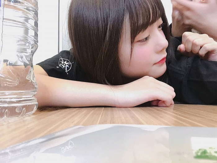 田村保乃 ナチュラルな激かわ水着グラビア画像！