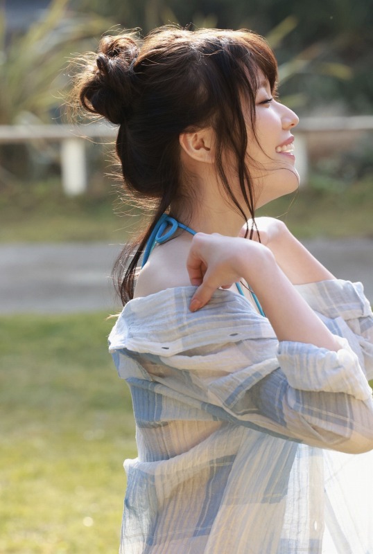 小日向ゆか 萌えるEカップの水着グラビア画像！