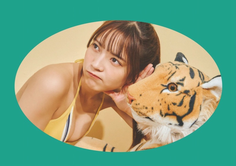 黒嵜菜々子 ふわふわボインの水着グラビア画像！