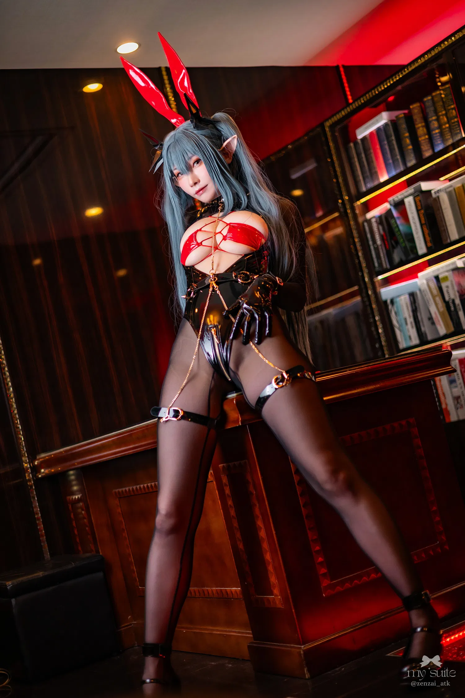 [Cosplay] Atsuki (あつき) - 碧蓝航线 莫加多尔＆雷根斯堡