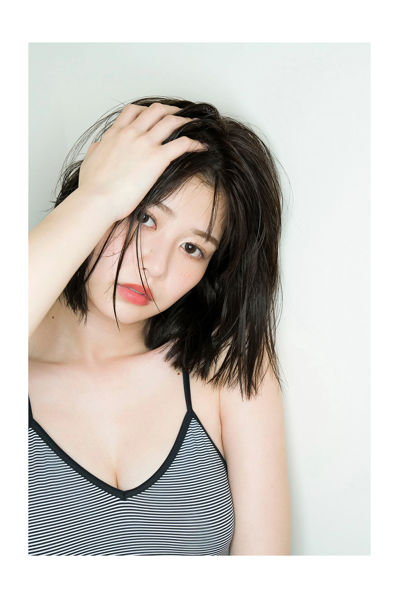 Yuzuha Saeki 冴木柚葉, FLASHデジタル写真集 「Lumiere」 Set.01