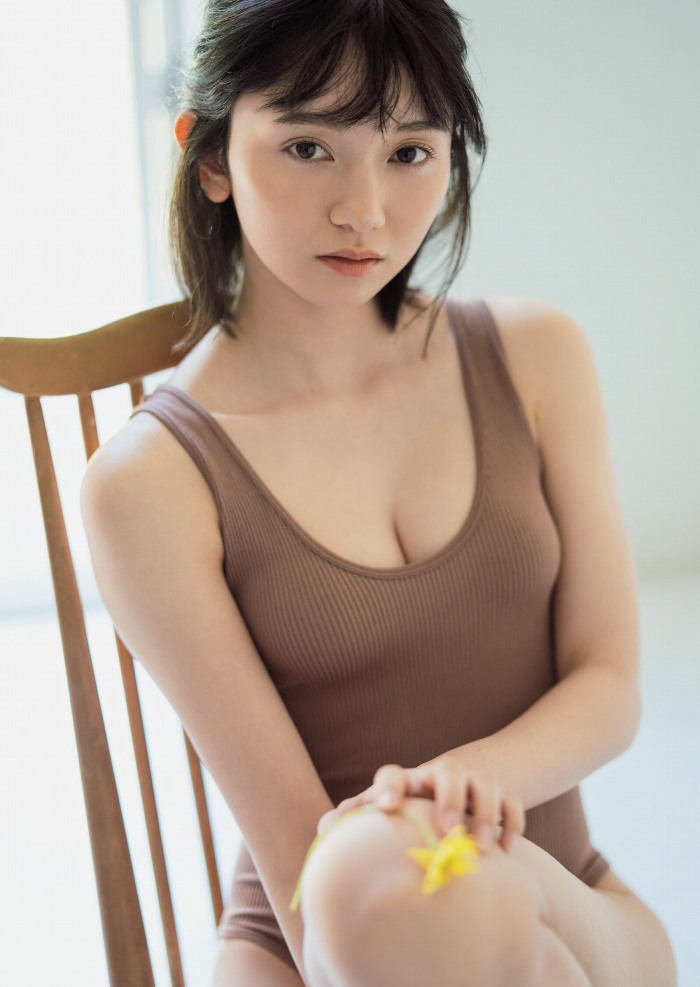 熊澤風花 キュートな水着グラビア画像ほか