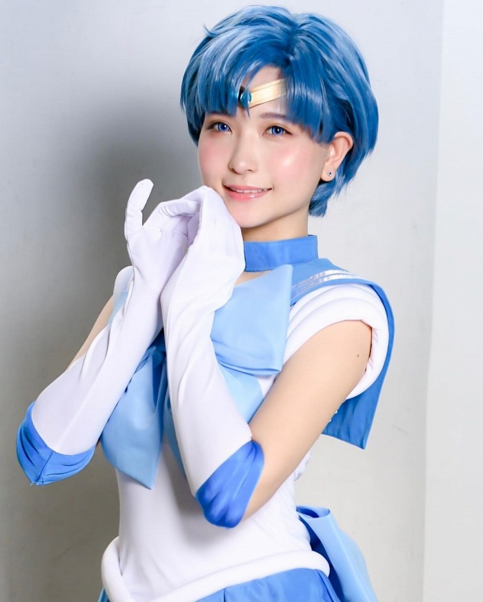 あまつまりな 脱ぎすぎ水着＆下着グラビア画像！