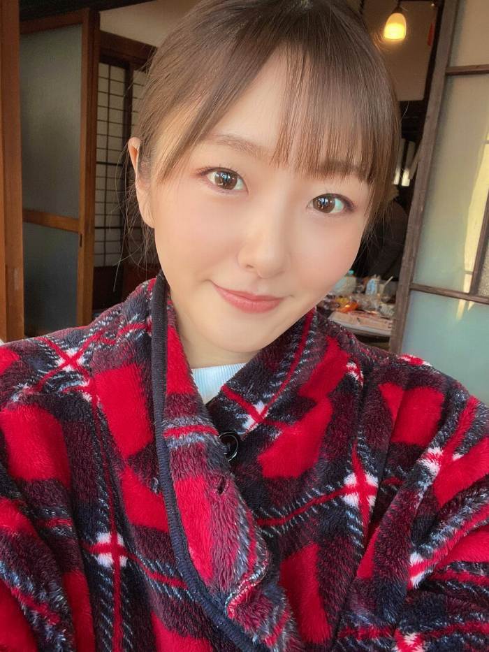 青空ひかり 笑顔がかわいい純朴ヌード画像！