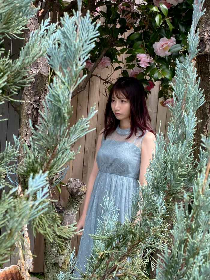 鈴木優香 ちょっと脱ぎすぎ水着グラビア画像！