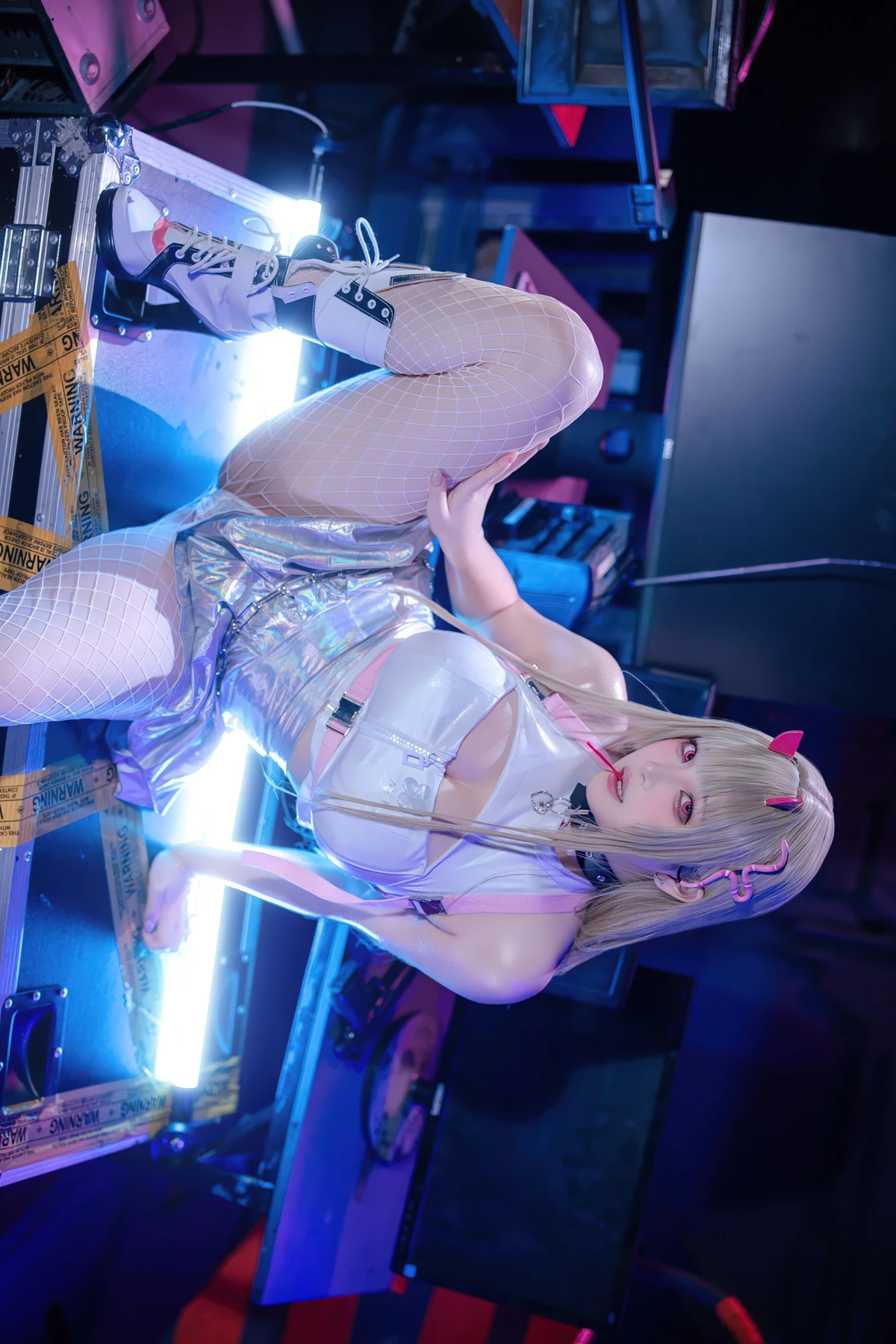 Cosplay 屿鱼 – 胜利女神：妮姬 毒蛇