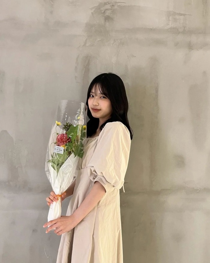 矢野ななか くびれボインの水着グラビア画像！