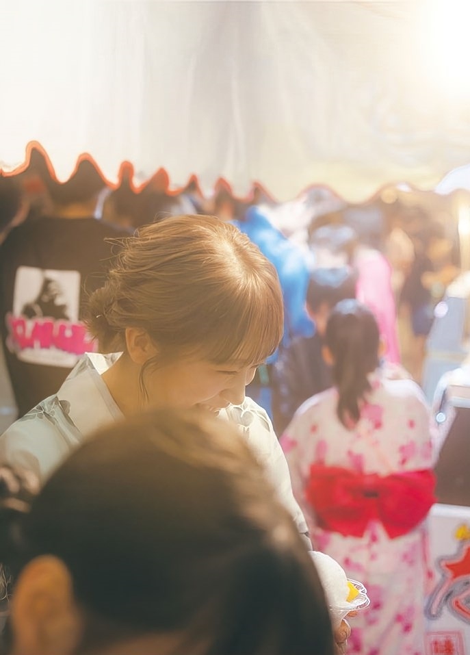 秋元真夏 激かわな水着・ランジェリー画像！