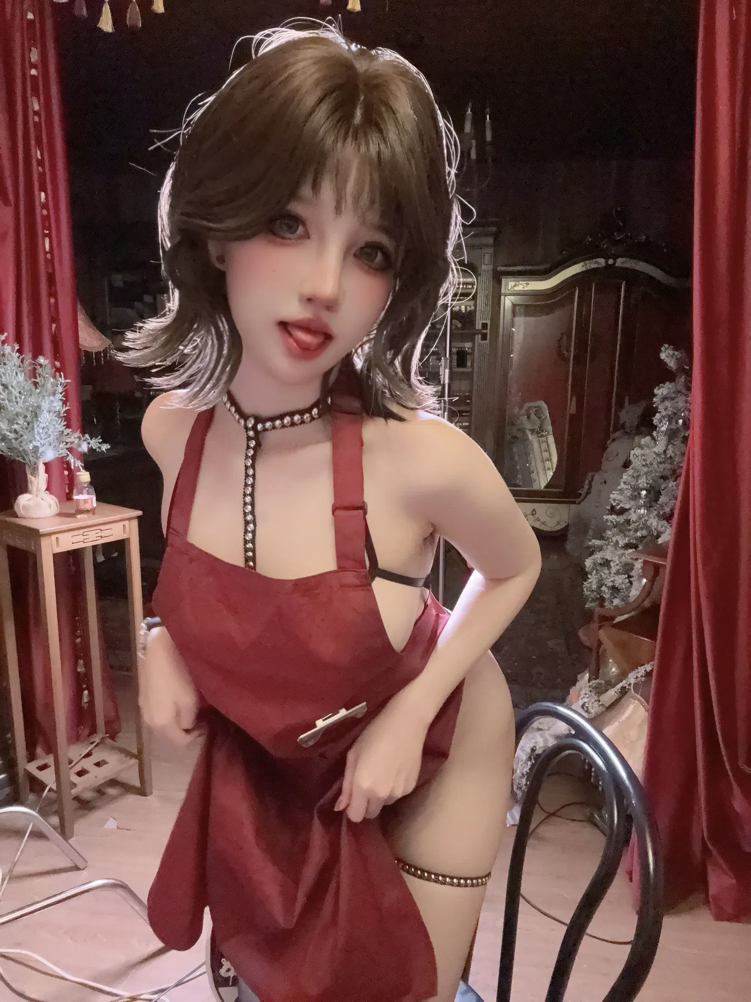 [Cosplay] 阿薰kaOri 围裙下的秘密