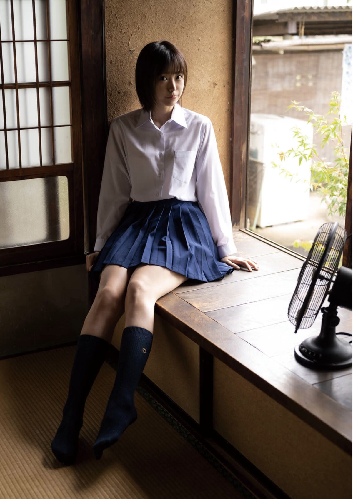 Manaka Tugu 真中つぐ - デジタル写真集 Eureka