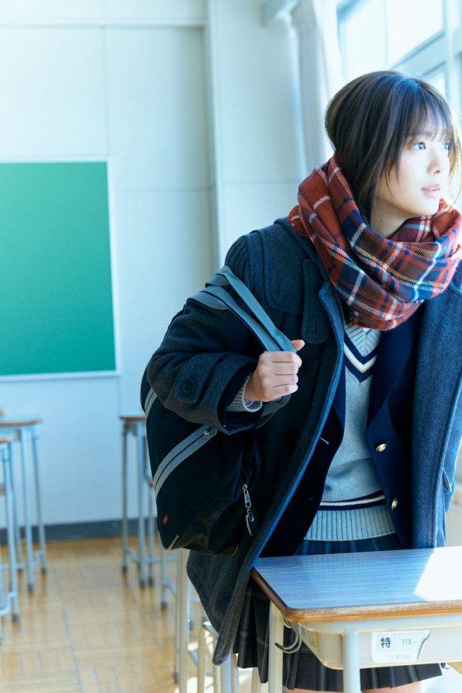 田村保乃 ナチュラルな激かわ水着グラビア画像！