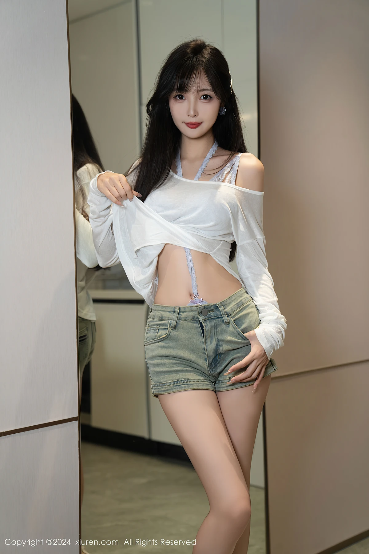 XiuRen秀人网 No.9215 LinXingLan林星阑