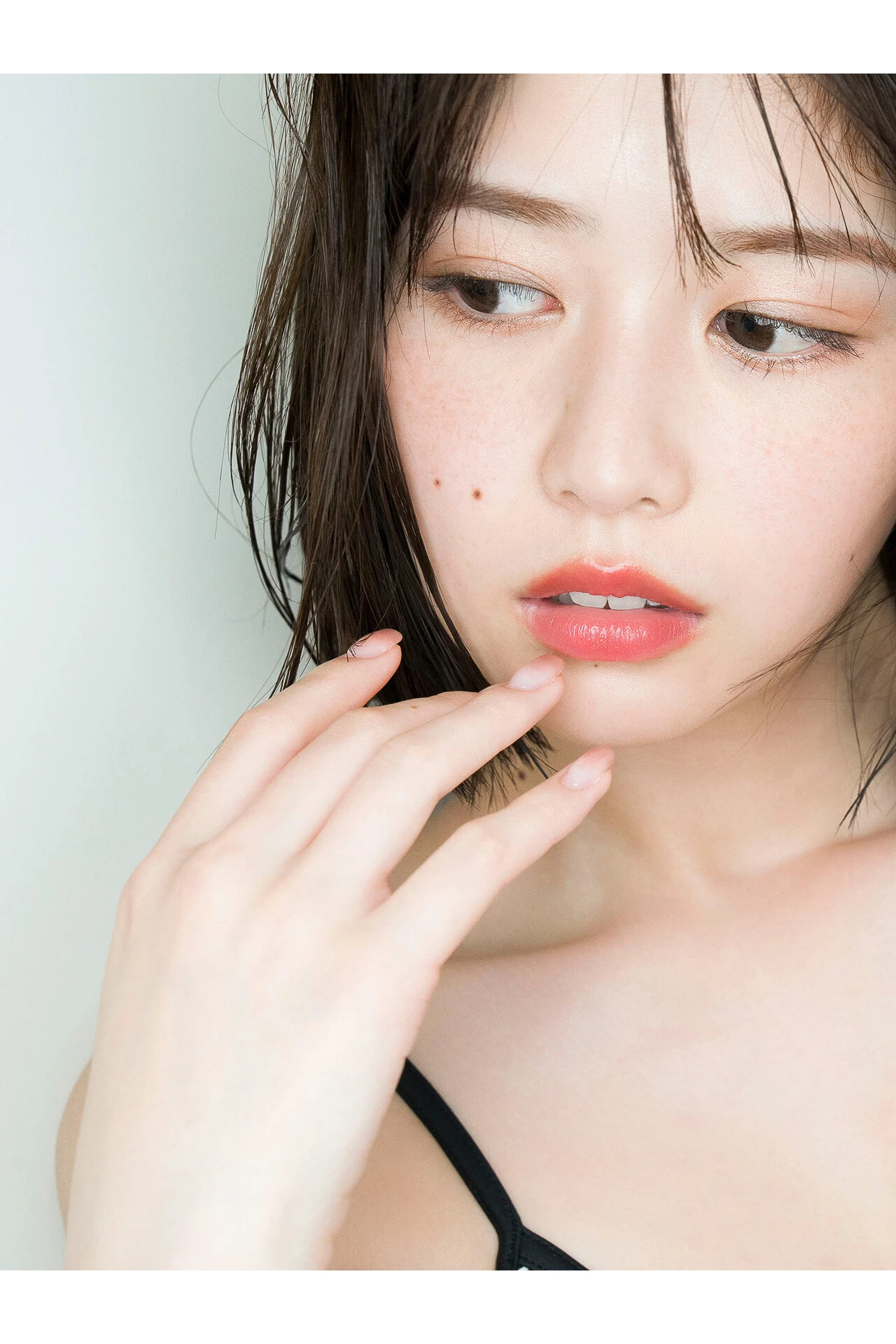 Yuzuha Saeki 冴木柚葉, FLASHデジタル写真集 「Lumiere」 Set.01