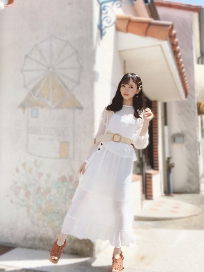 石田千穂 めちゃかわな水着グラビア画像！！