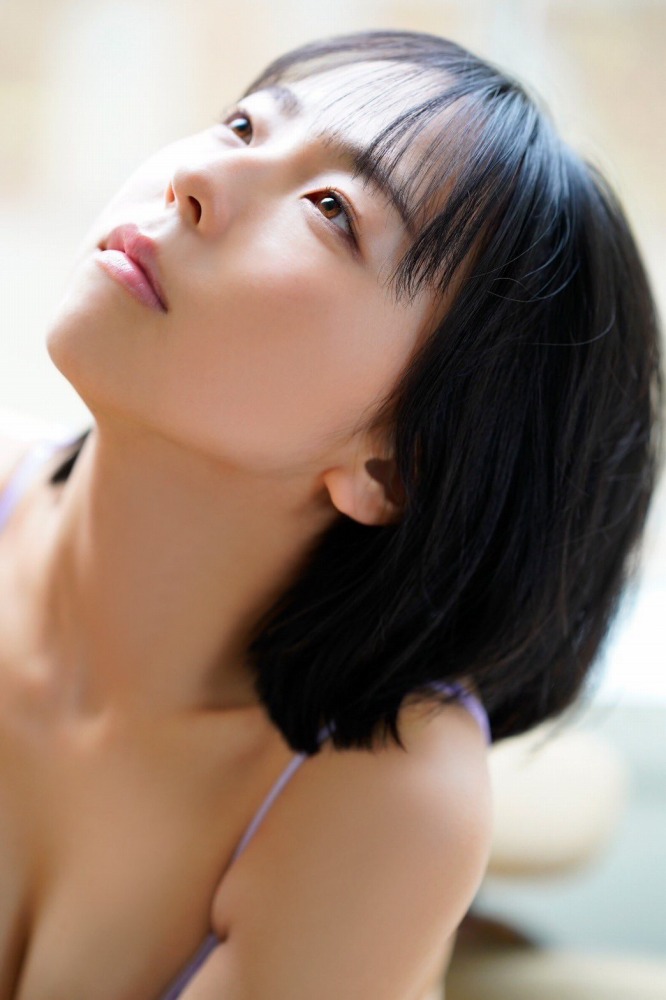 鍛治島彩 キュートな水着グラビアほか画像！