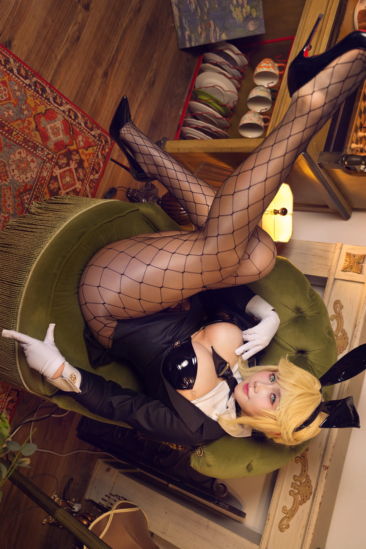 Cosplay 麻花麻花酱 – 胜利女神：妮姬 伊莱格 & 妮姬 爱德 兔女郎